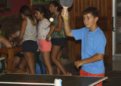 ping pong en campamento